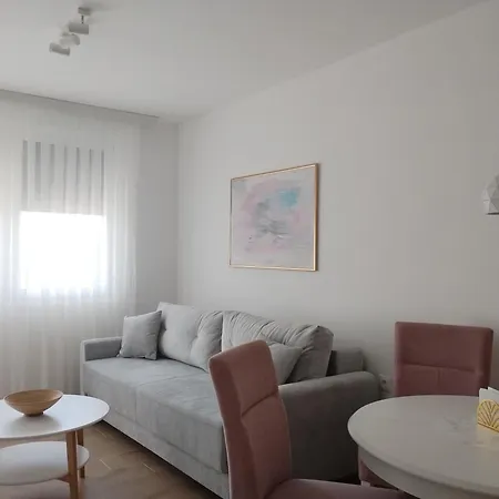 Apartment Merak 018 Nis