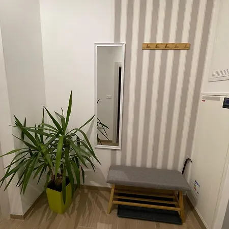 Merak 018 Apartment Nis